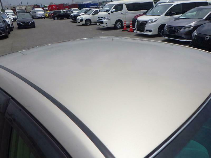 COROLLA AXIO