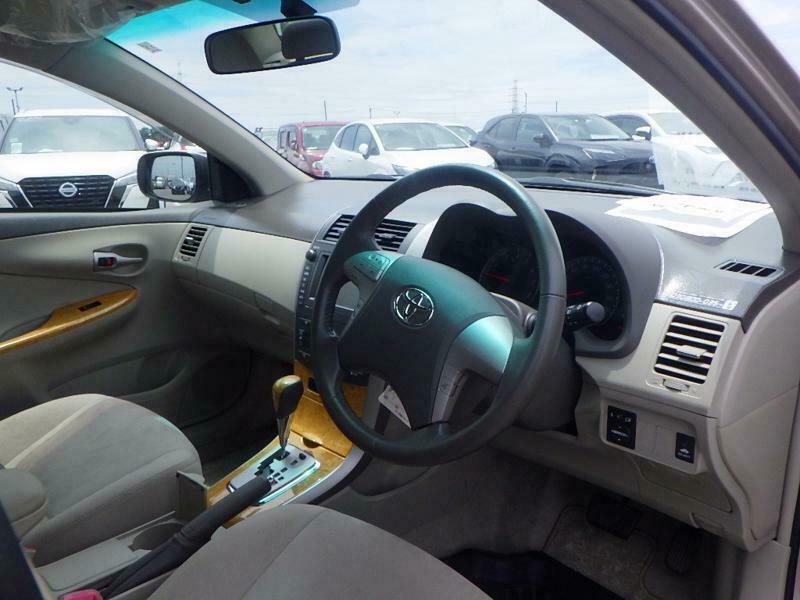COROLLA AXIO