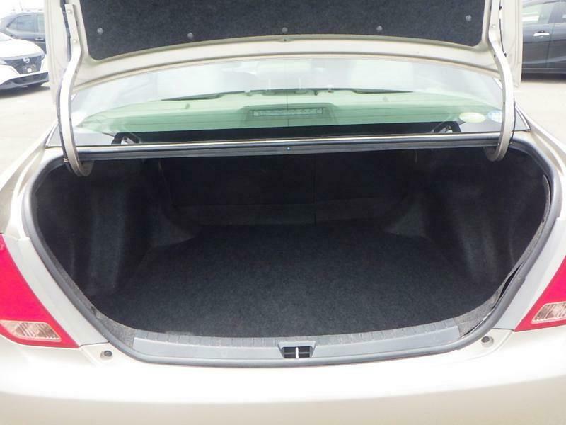 COROLLA AXIO
