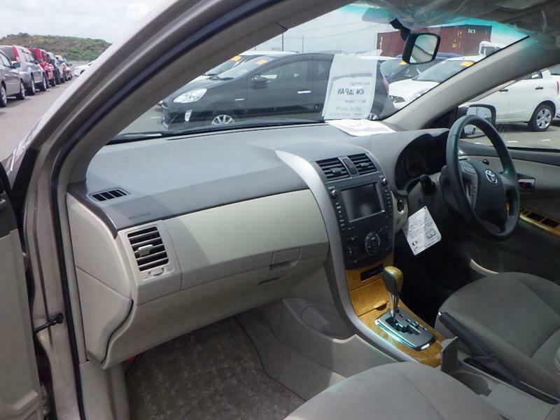 COROLLA AXIO