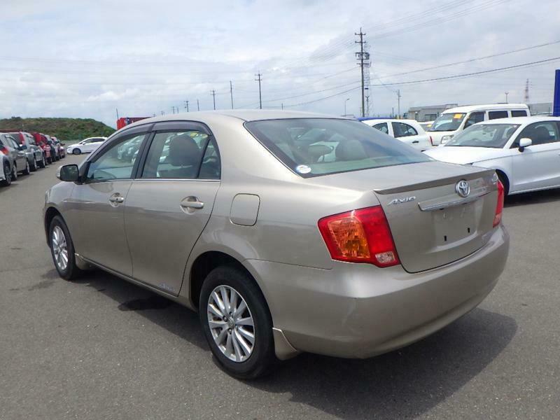 COROLLA AXIO