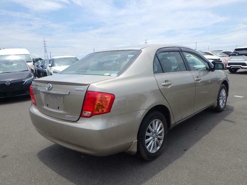 COROLLA AXIO