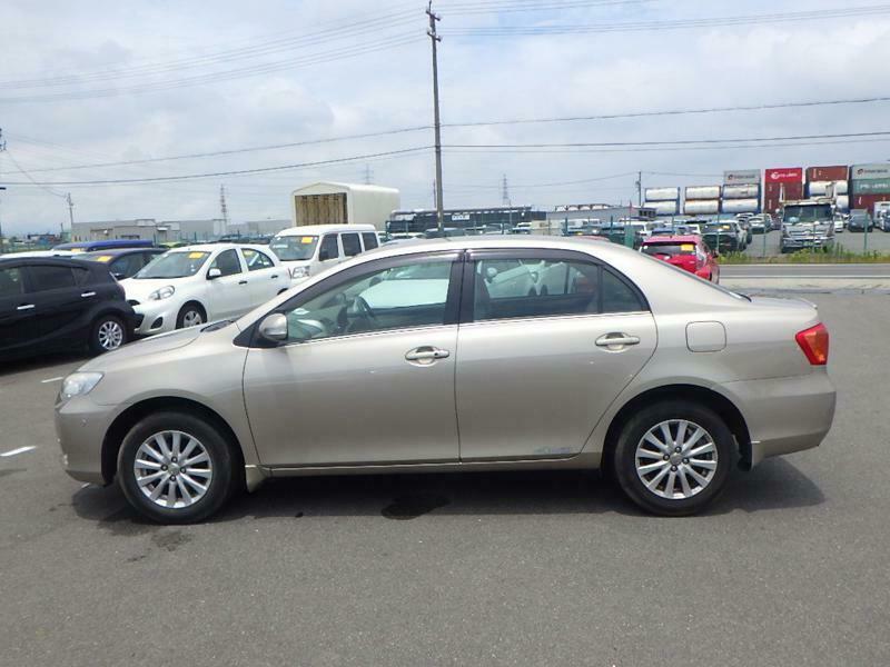COROLLA AXIO