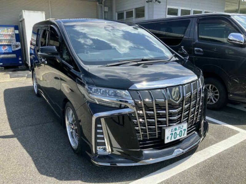 TOYOTA ALPHARD