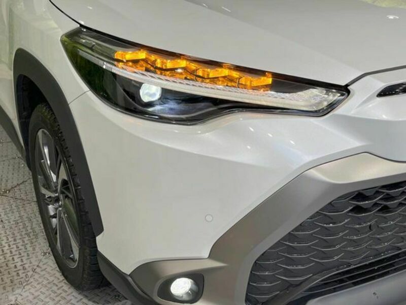 COROLLA CROSS
