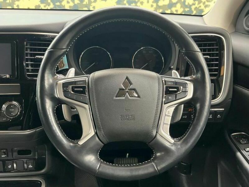 OUTLANDER PHEV