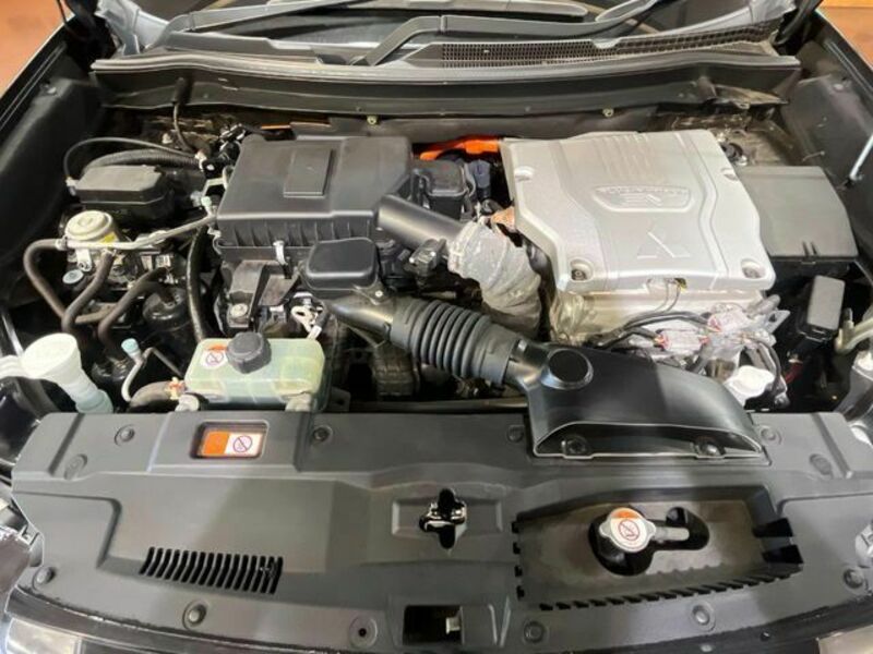 OUTLANDER PHEV