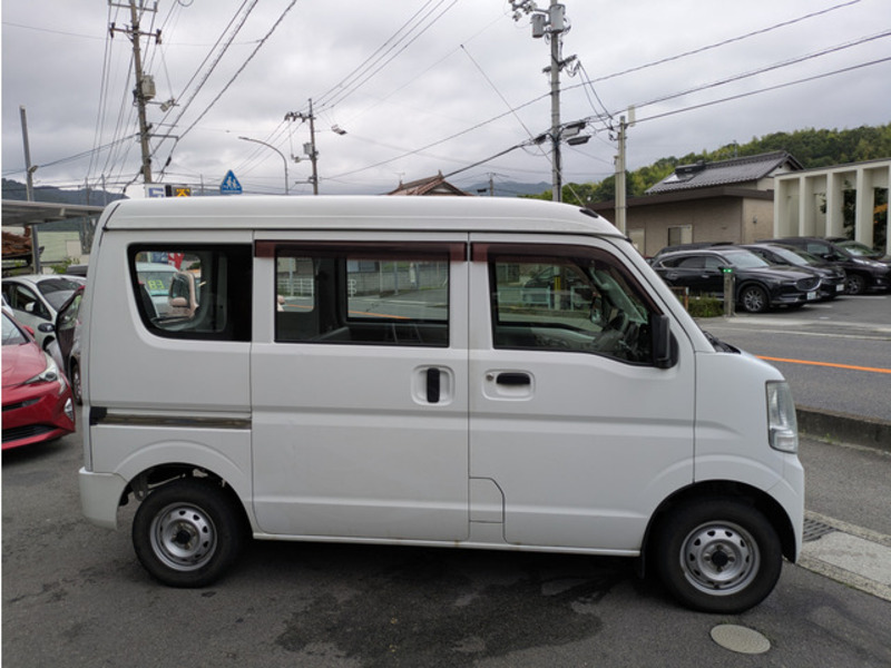MINICAB VAN