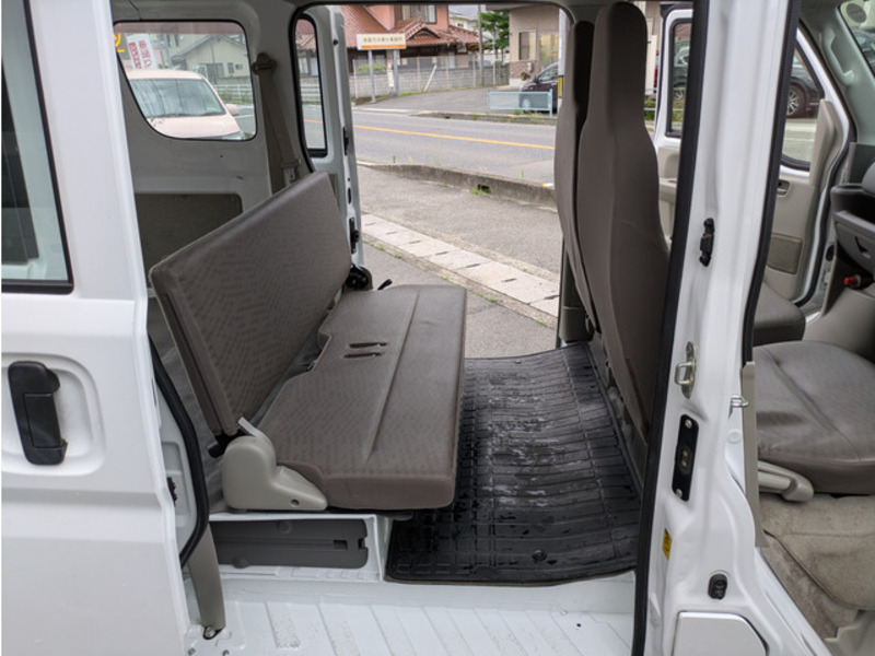 MINICAB VAN