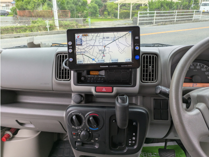 MINICAB VAN