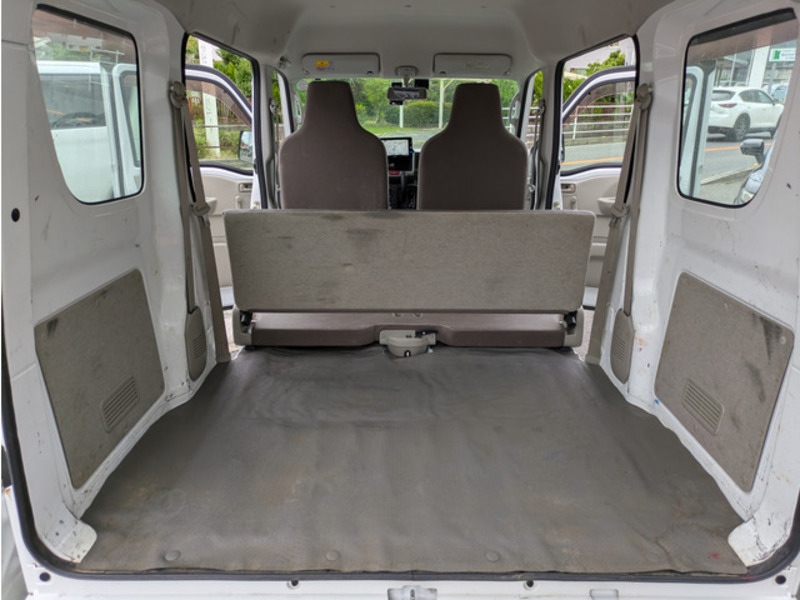 MINICAB VAN