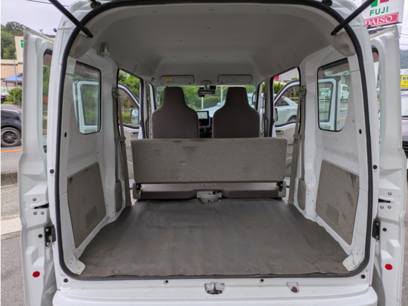 MINICAB VAN
