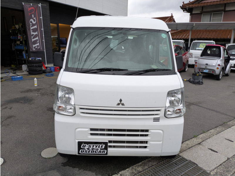 MINICAB VAN