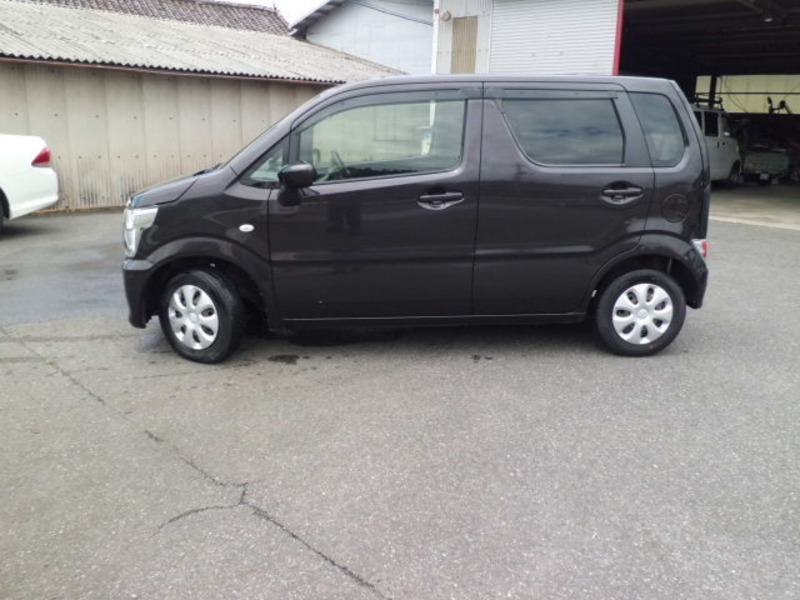 WAGON R