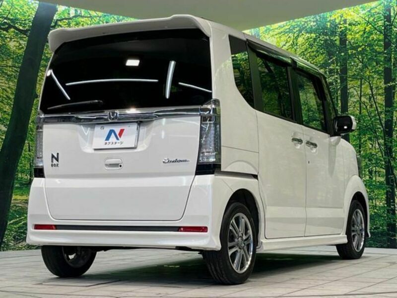 N BOX CUSTOM