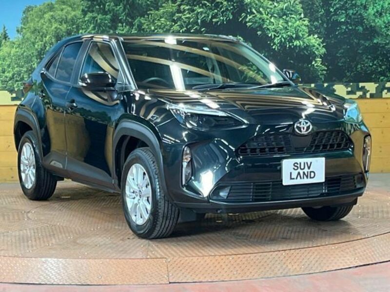 YARIS CROSS