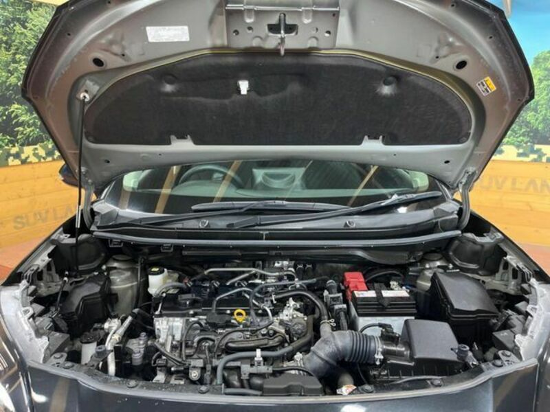YARIS CROSS