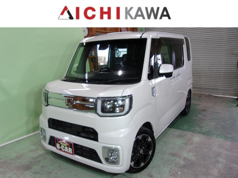 DAIHATSU WAKE