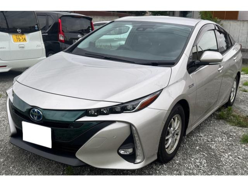 PRIUS PHV