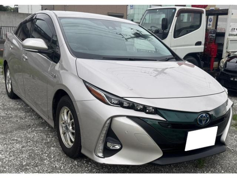 PRIUS PHV