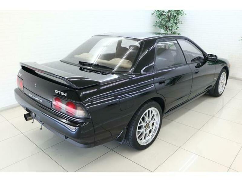 SKYLINE