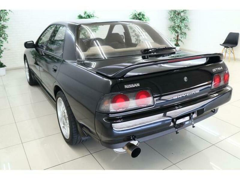 SKYLINE