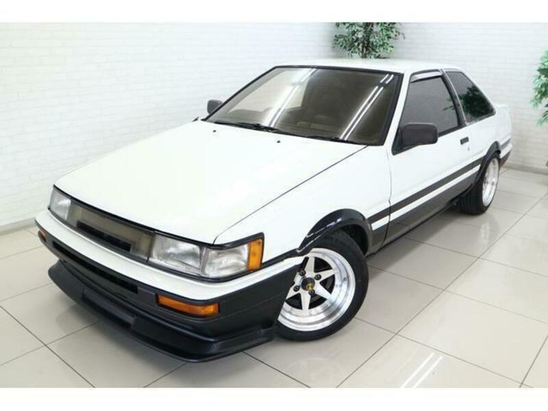 TOYOTA COROLLA LEVIN