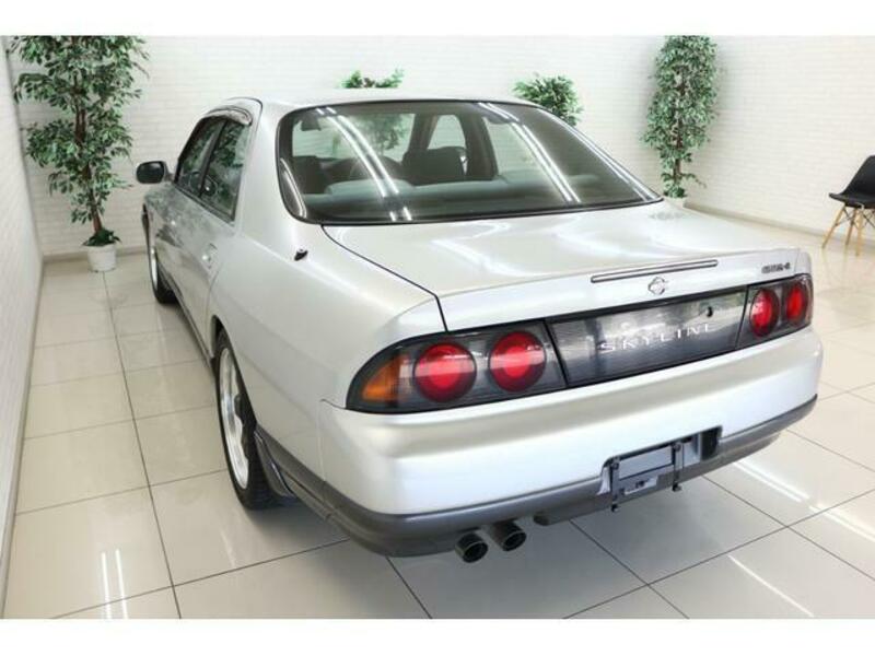 SKYLINE