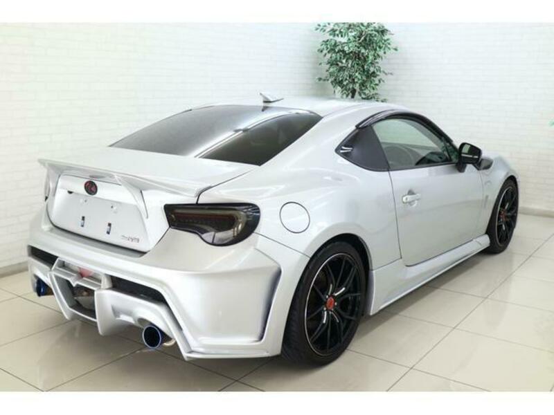 86