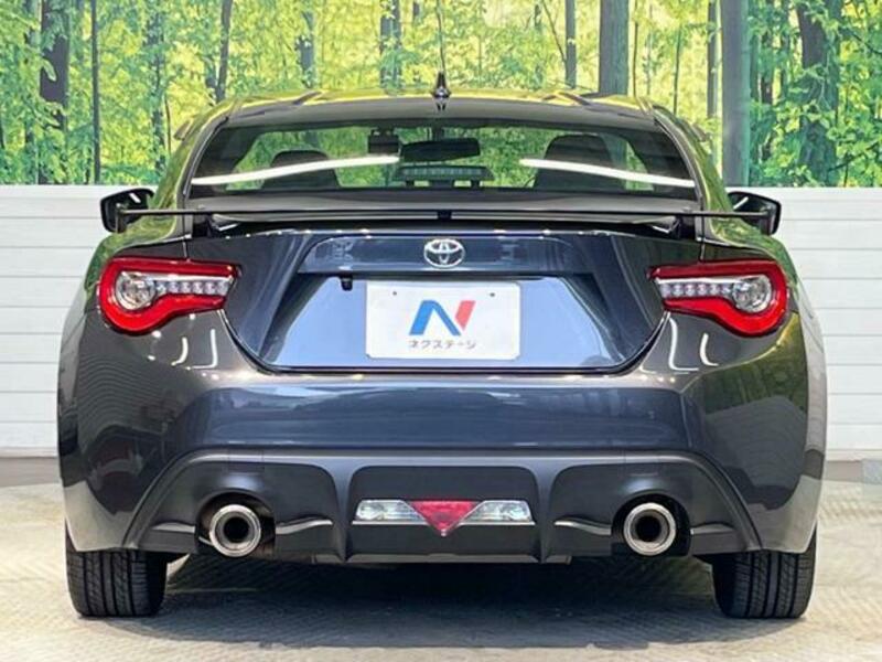 86