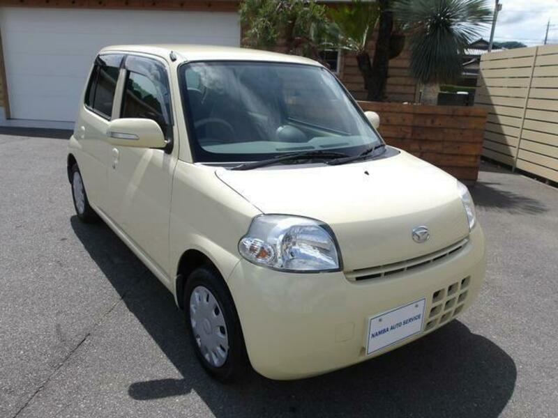 DAIHATSU ESSE
