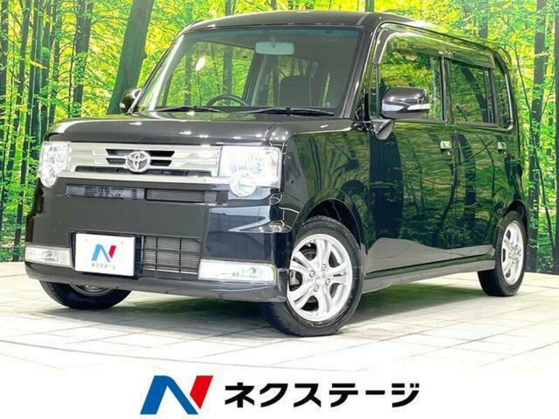 TOYOTA PIXIS SPACE
