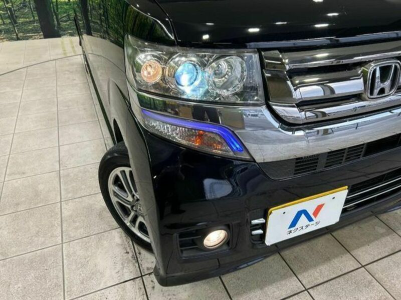N BOX CUSTOM