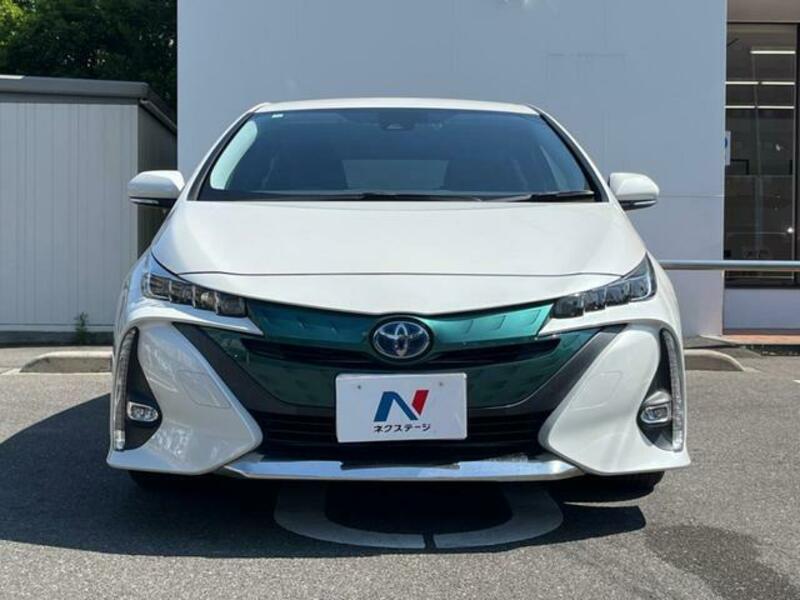 PRIUS PHV