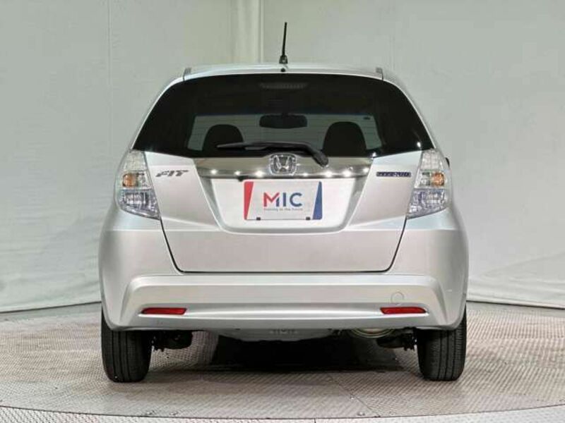 FIT HYBRID