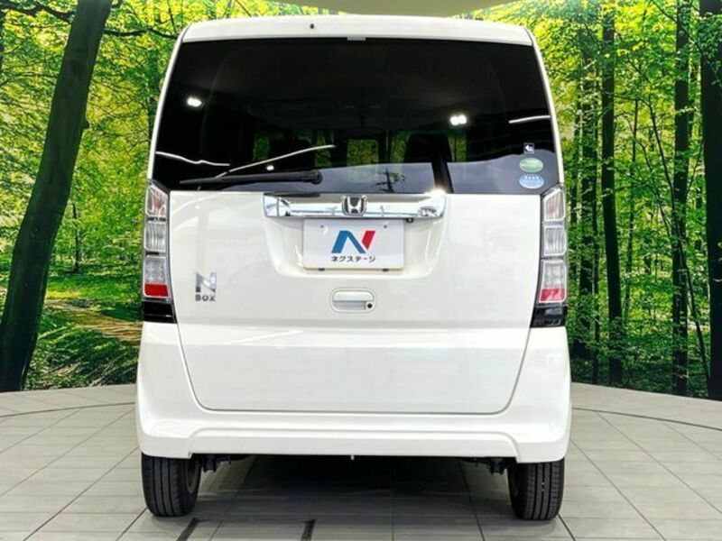 N BOX