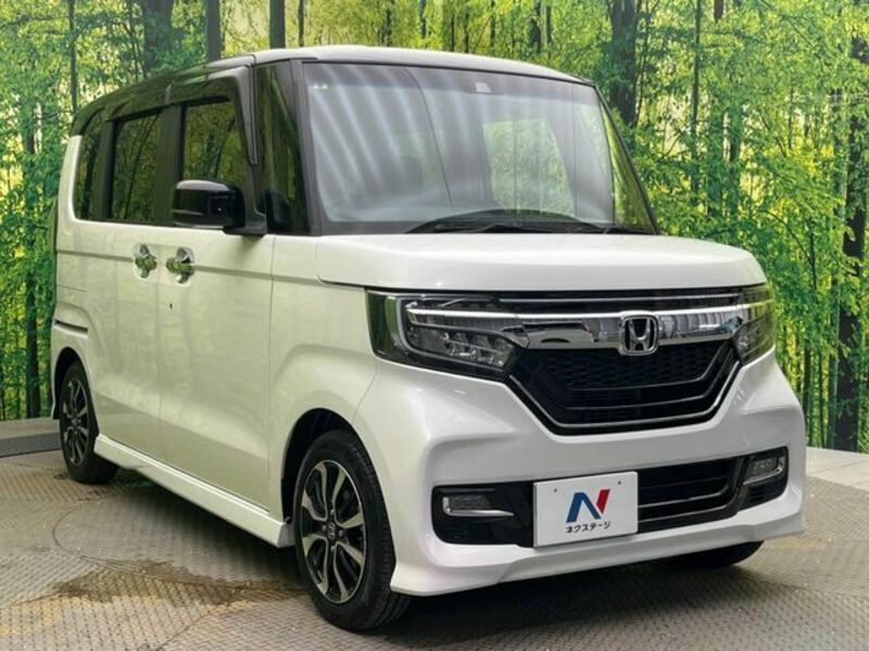 N BOX CUSTOM