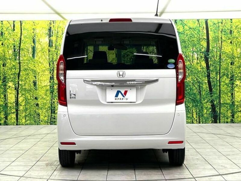 N BOX