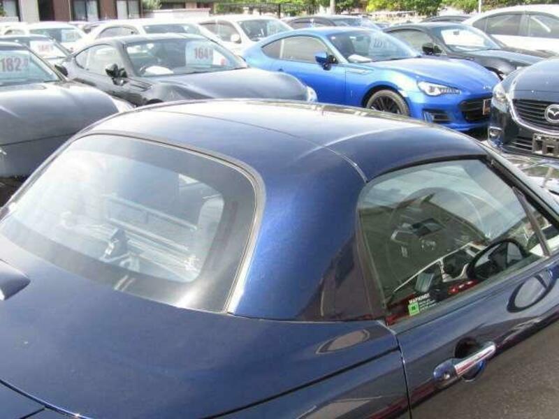 ROADSTER