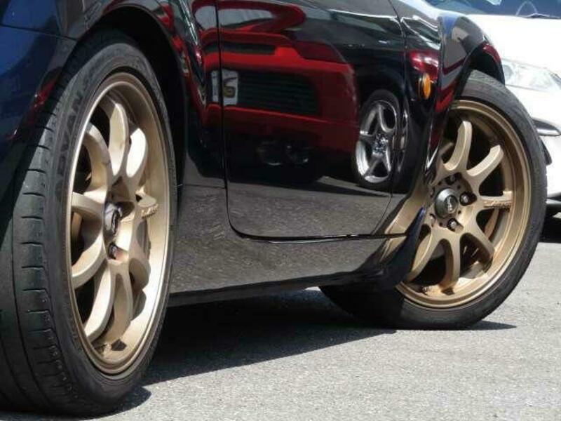 ROADSTER