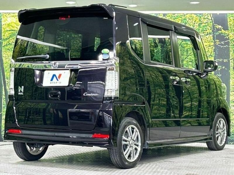 N BOX CUSTOM