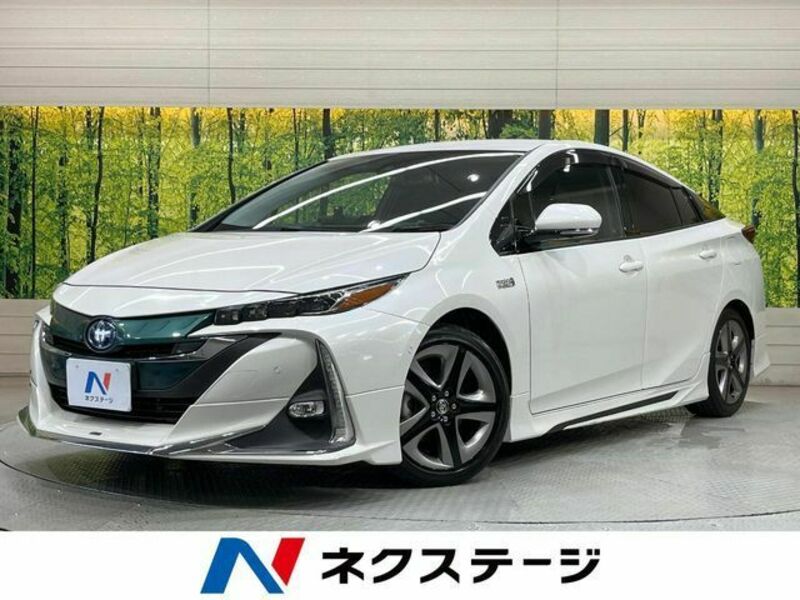 TOYOTA PRIUS PHV