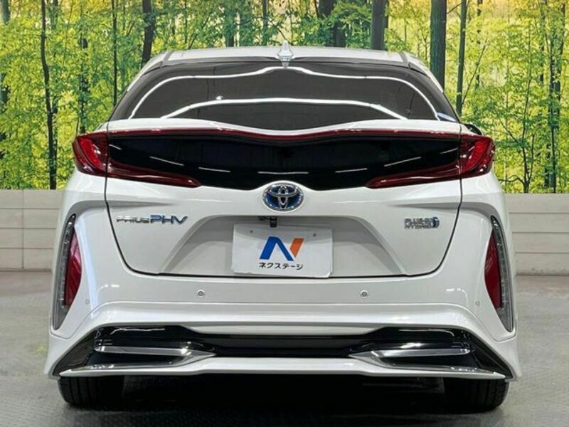 PRIUS PHV