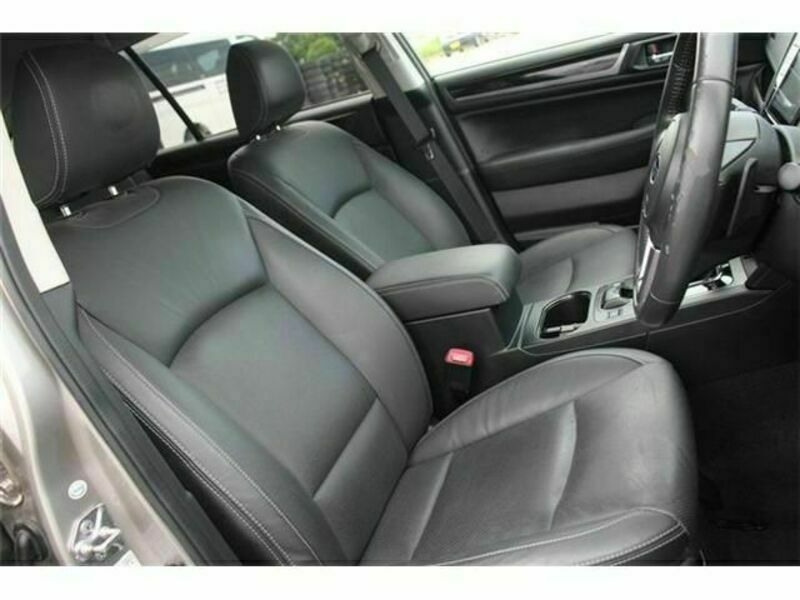 LEGACY OUTBACK