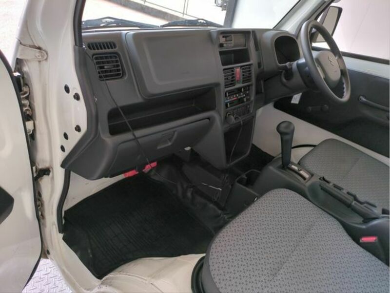 CARRY TRUCK