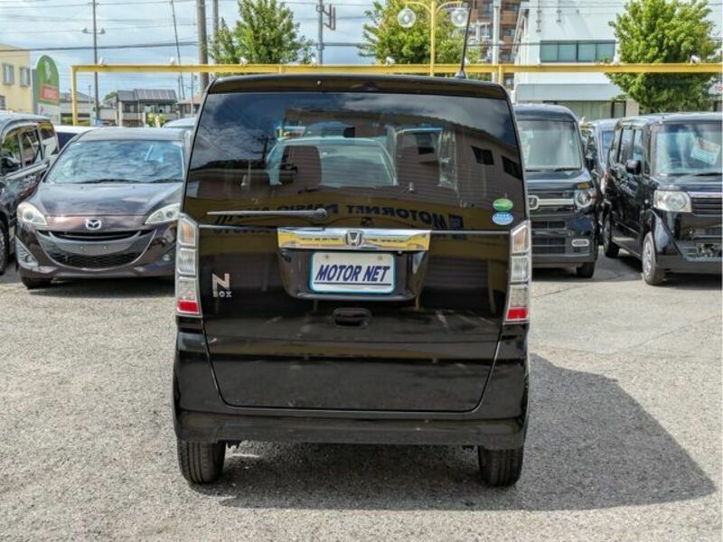N BOX