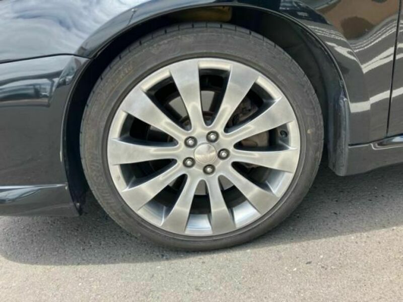 LEGACY B4