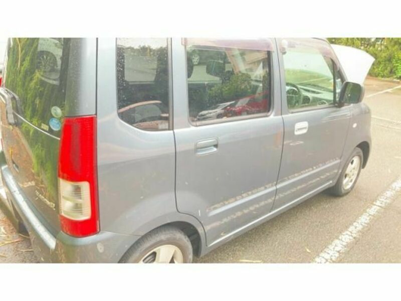 WAGON R