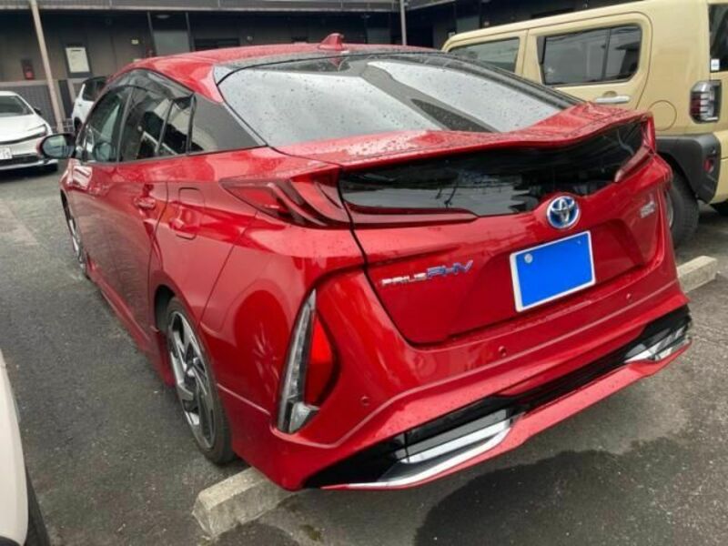 PRIUS PHV