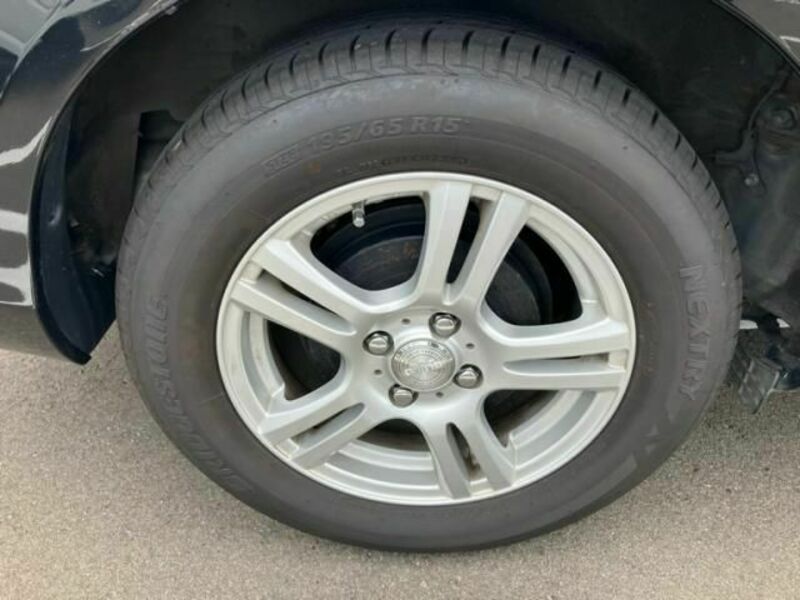 COROLLA FIELDER
